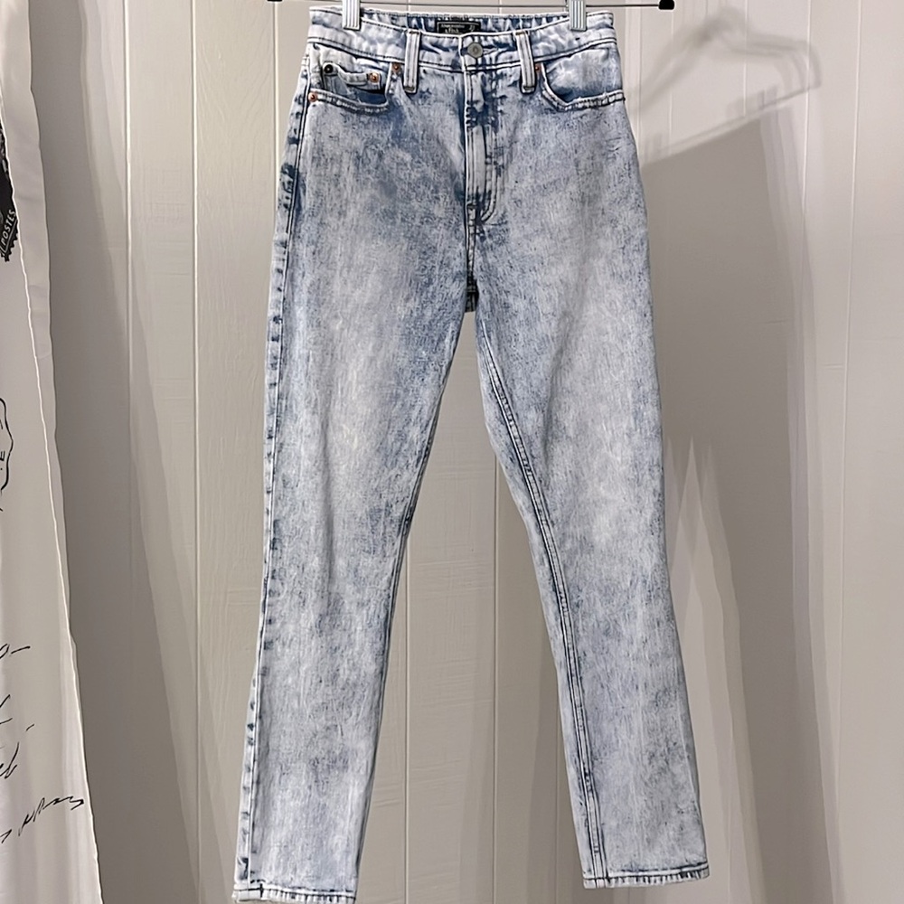 blue acid wash mom jeans , size 0